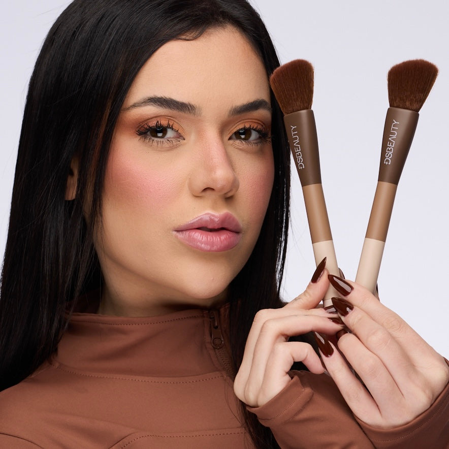 DS Beauty 4-in-1 Brush