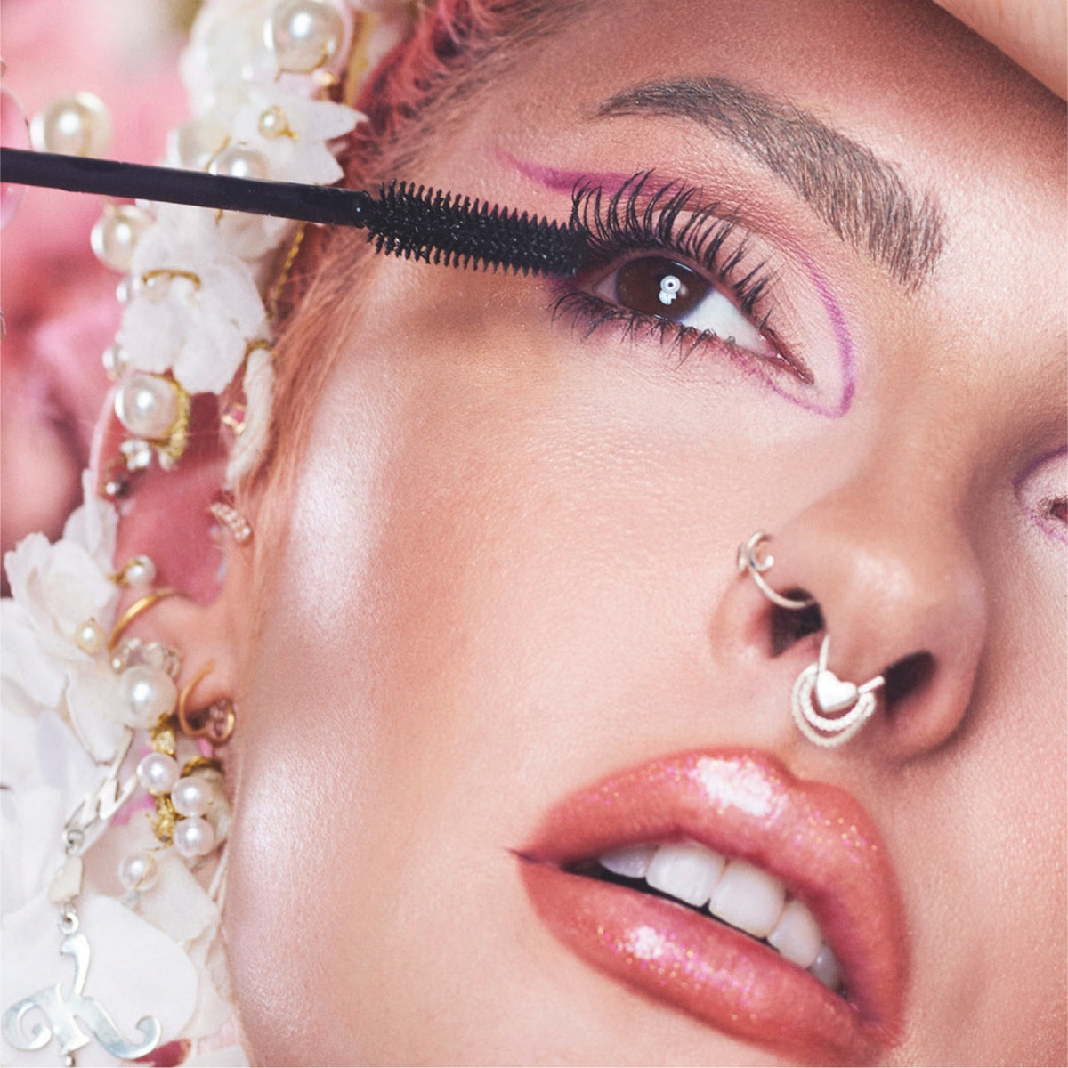 Mascara for Naturally Voluminous Lashes Neptune By Karen Bachini