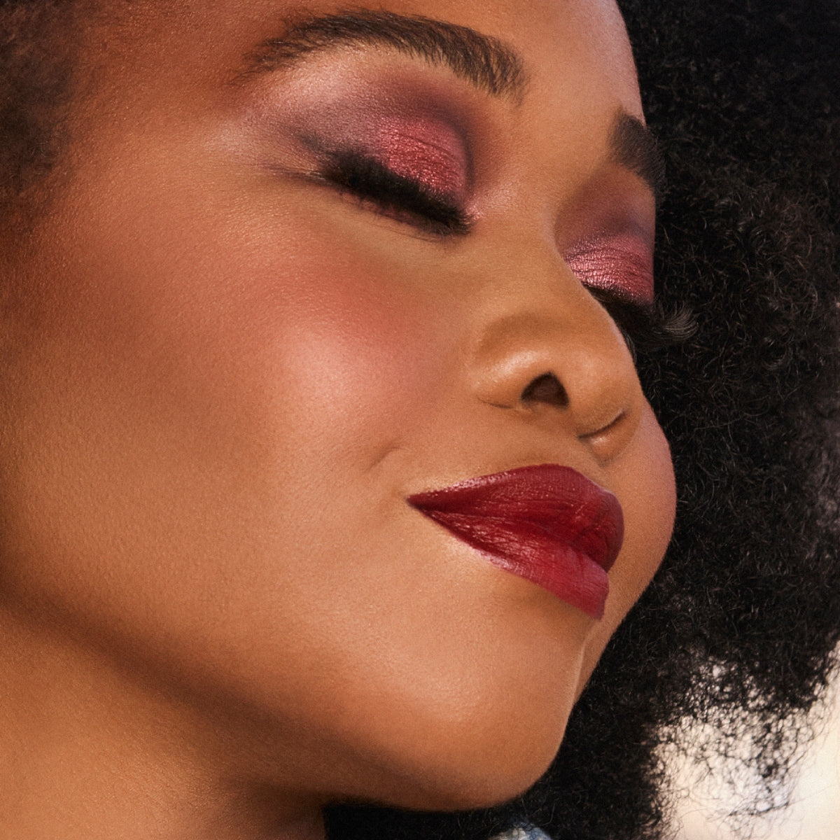 Multifunctional 9-Color Palette - Contour + Blush + Highlighter - 9 Essentials! PAM By Pamella